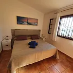 Villa 2 Bedroom 'the Bungalow' With Private Heated Pool. Puerto del Carmen (Lanzarote)