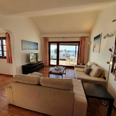 2 Bedroom 'the Bungalow' With Private Heated Pool. Puerto del Carmen (Lanzarote)