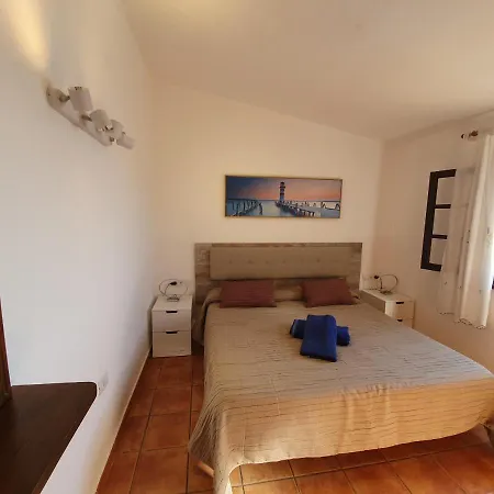 别墅 2 Bedroom 'the Bungalow' With Private Heated Pool.