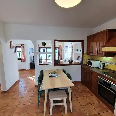 2 Bedroom 'the Bungalow' With Private Heated Pool. Пуерто-дель-Кармен